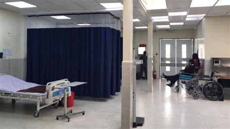 Foto histórica de una sala de pensionado en un hospital público