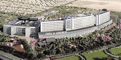 Foto exterior del Hospital Dr. Sótero del Río en Puente Alto