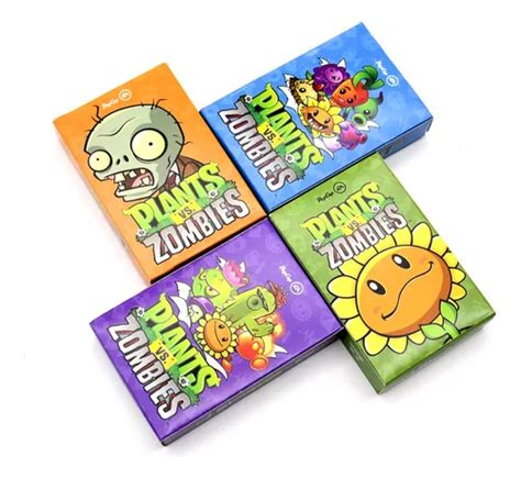 Fotografía de una colección de tarjetas de Plants vs Zombies organizadas en un álbum