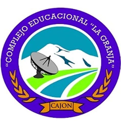 Foto del Complejo Educacional La Granja o estudiantes trabajando en talleres de telecomunicaciones