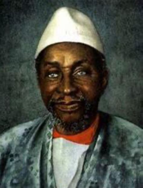 Retrato de Amadou Hampâté Bâ, escritor y etnólogo maliense.