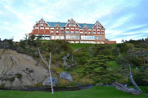 Fachada del Hotel y Cabañas Llanuras de Diana y sus alrededores