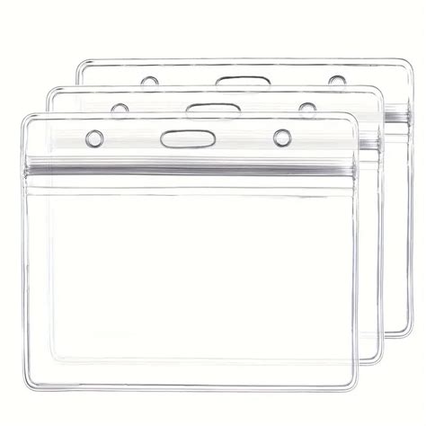 Foto comparativa: Porta credenciales de PVC transparentes y opacos