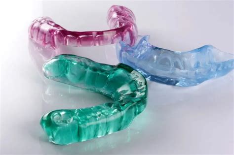 Foto de una férula de descarga dental