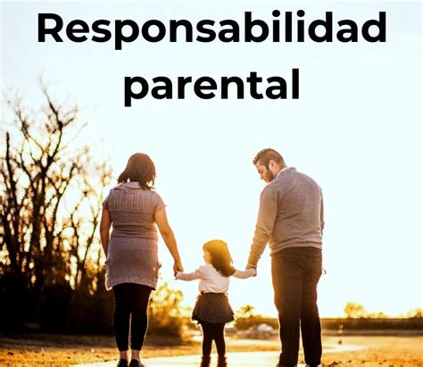 fotografía de una madre con sus hijos, ilustrando la responsabilidad parental