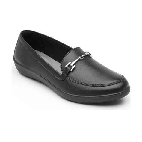 Foto: Modelos de sandalias y mocasines cómodos para mujer