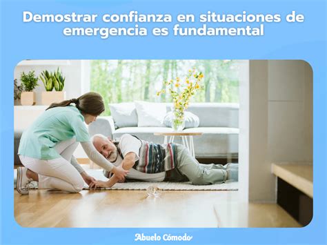 Personal de emergencia atendiendo a adultos mayores evacuados del hogar de ancianos.