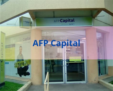 Fachada o interior moderno del Centro de Servicios de AFP Capital en Mall Arauco Maipú