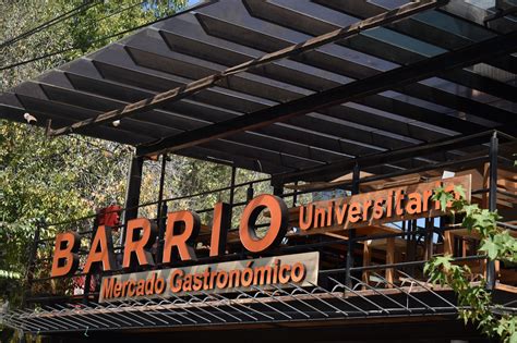 fotografía de un barrio universitario