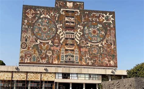 Fotografía del antiguo Hogar Padre Machado o una representación histórica del edificio