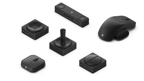 Imagen de los Accesorios Adaptables de Microsoft en uso